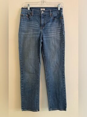NWOT- Levi's Women's Perfectly Slimming Straight 512 Jeans Size 10P